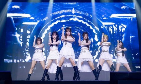 พวกเราก็คิดถึง NSWER ไทยอยู่เสมอค่ะ! NMIXX  ชีเสิร์ฟแบบไม่มีเบรก! ประมวลภาพคอนเสิร์ตที่เอ็นเซอร์ไทยตามหา